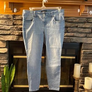 Torrid skinny Jeggins